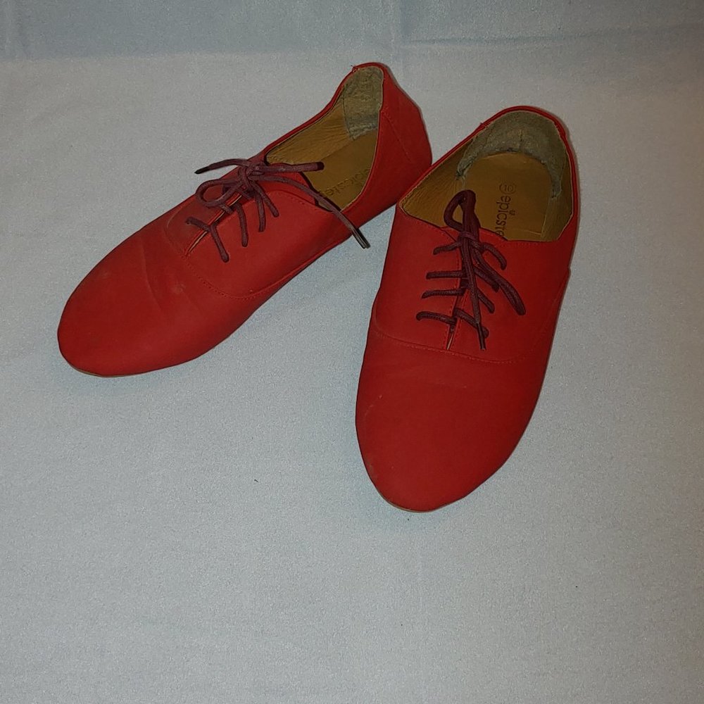 Red shoes